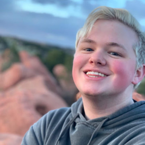 Meet your Posher, Dylan - Picture 1 of 1